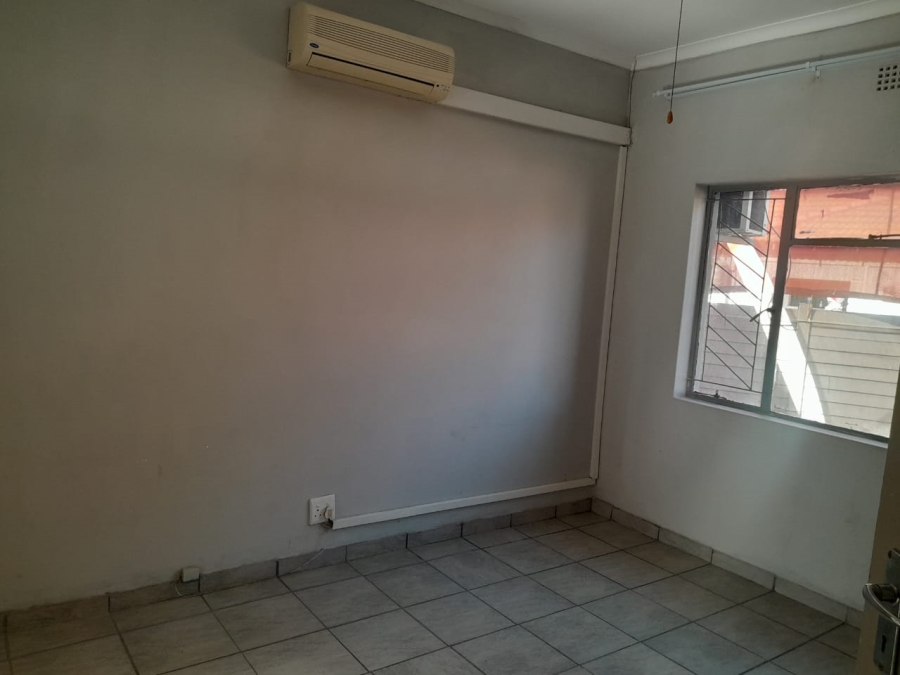 3 Bedroom Property for Sale in Geelhoutpark North West